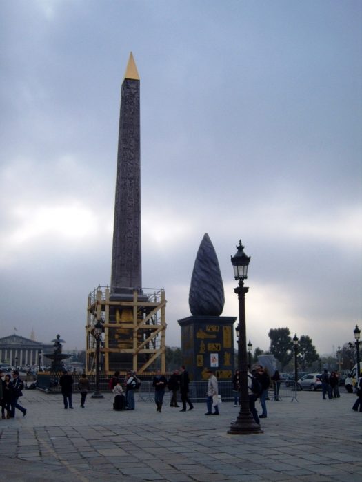 Obelisque et Menhir - Place de la Concorde